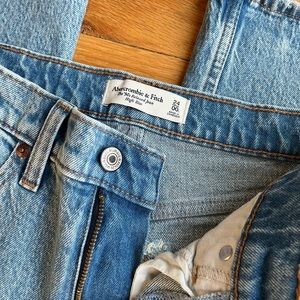 Abercrombie Relaxed Jeans